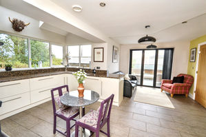 Photo 10- click for photo gallery